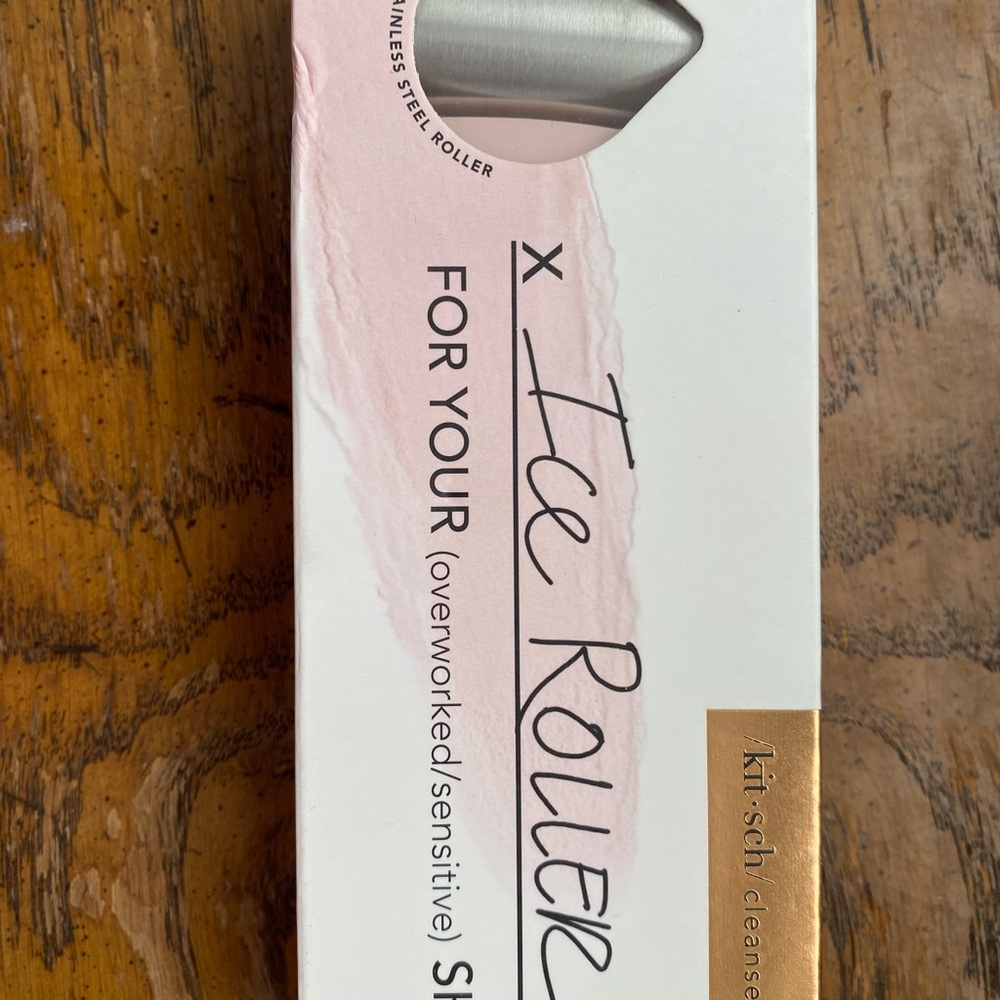 Kitsch face roller